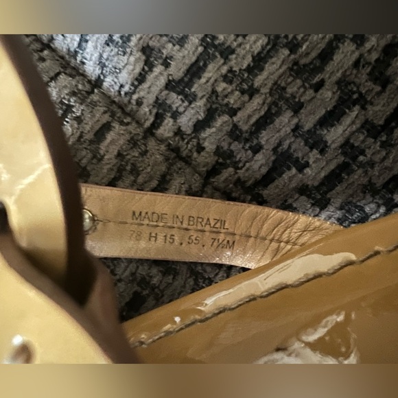 TORY BURCH MILLER SAND PATENT LEATHER SANDALS SIZE 7.5M – RETAIL $195.00+ - Picture 6 of 10